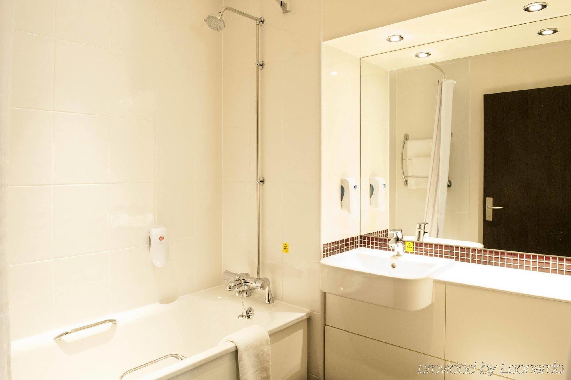 Premier Inn Exeter Kültér fotó